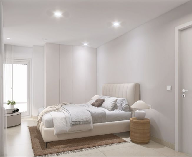 Image No.12-4 Bed Townhouse for sale