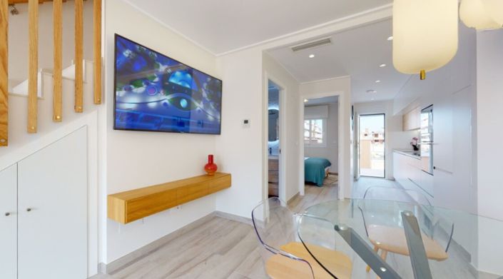 Image No.10-3 Bed Townhouse for sale