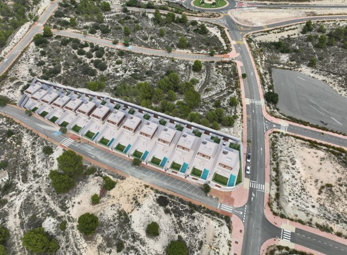 Image No.13-3 Bed Villa for sale