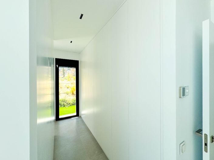 Image No.23-3 Bed Villa for sale