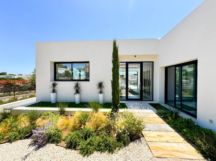 Image No.33-3 Bed Villa for sale