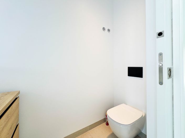 Image No.5-3 Bed Villa for sale