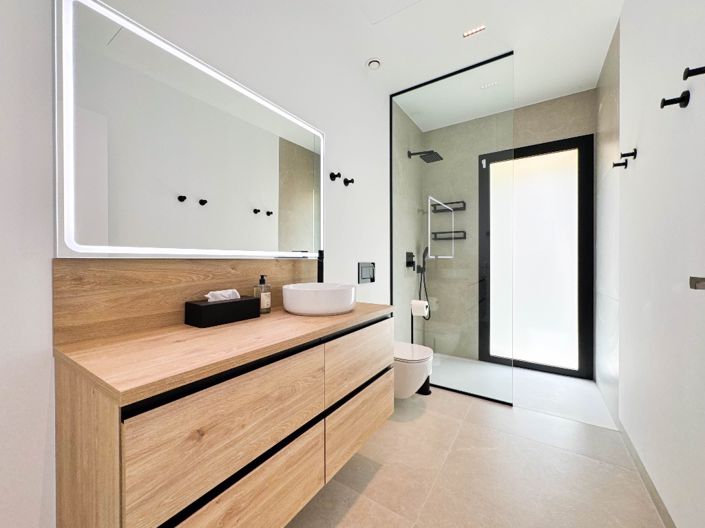 Image No.6-3 Bed Villa for sale