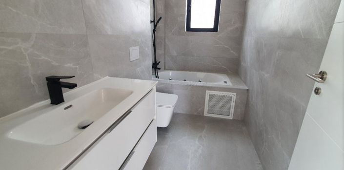 Image No.2-3 Bed Villa for sale