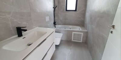 ac1a555b29f09ad1cee0a3c3a9e13927