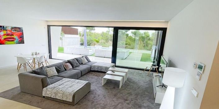 Image No.3-3 Bed Villa for sale