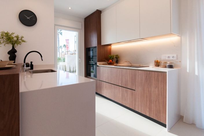 Image No.9-2 Bed Apartment for sale