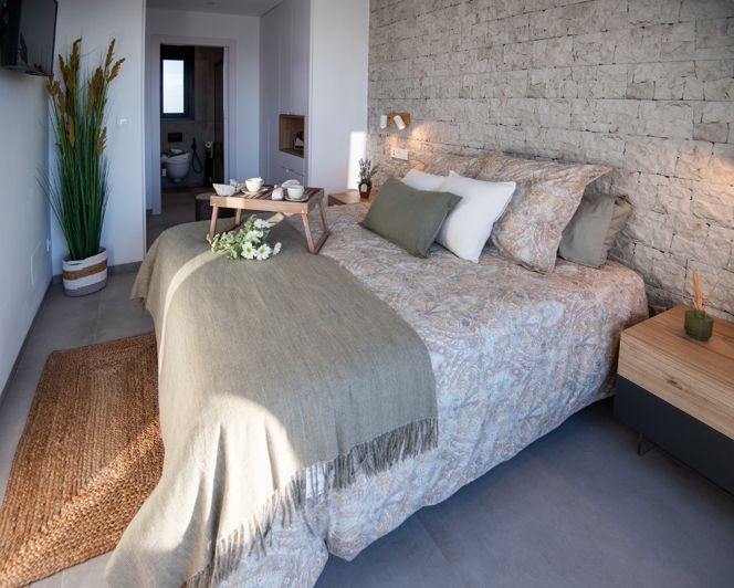 Image No.5-3 Bed Townhouse for sale