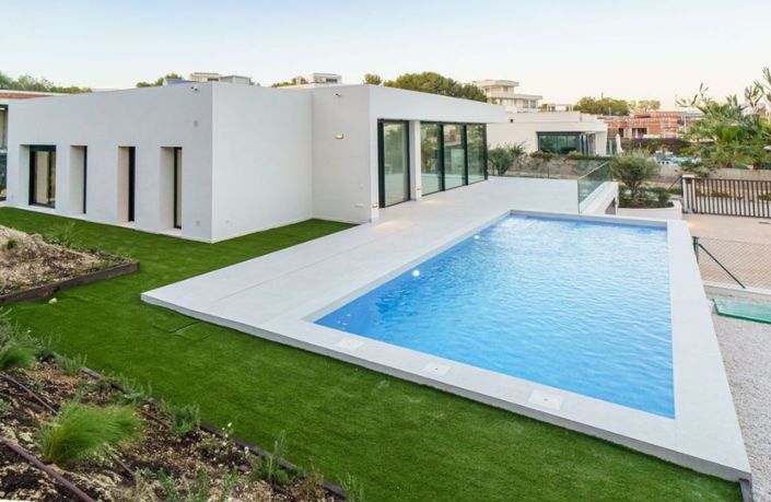 Image No.21-3 Bed Villa for sale