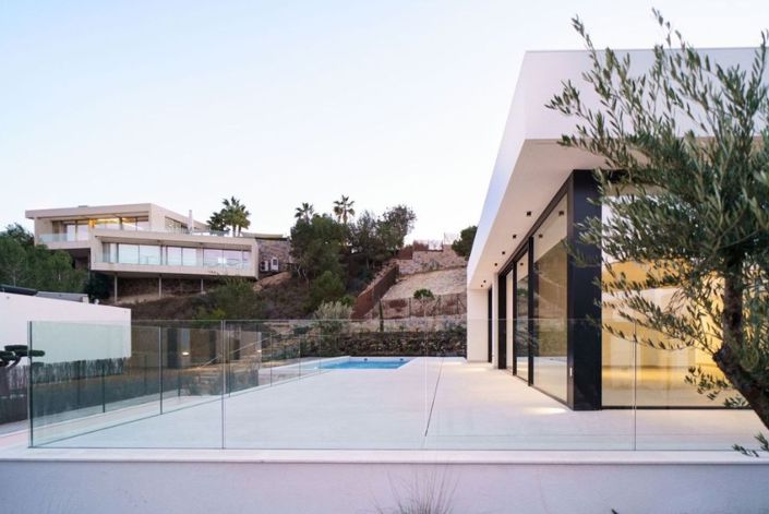 Image No.24-3 Bed Villa for sale