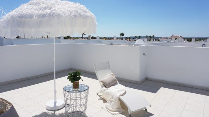 Image No.25-3 Bed Apartment for sale