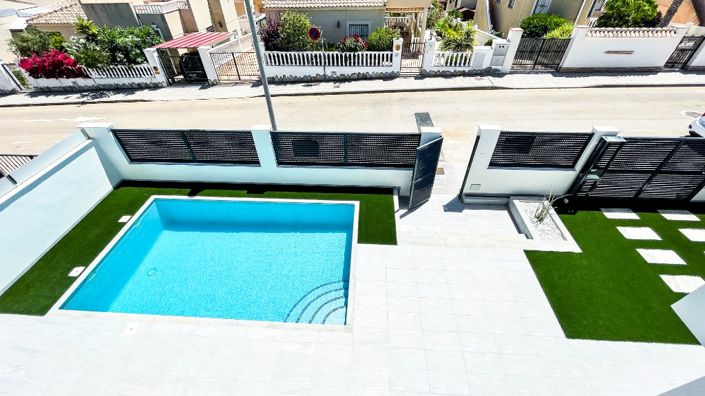 Image No.4-3 Bed Villa for sale