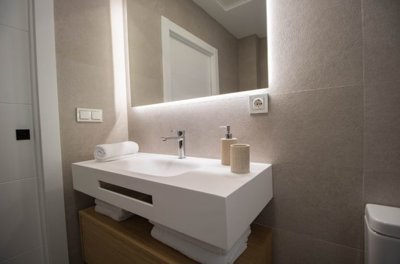 a8f28db7f73dfbe2975e8961eed728bc