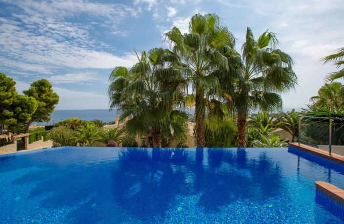 Image No.4-4 Bed Villa for sale