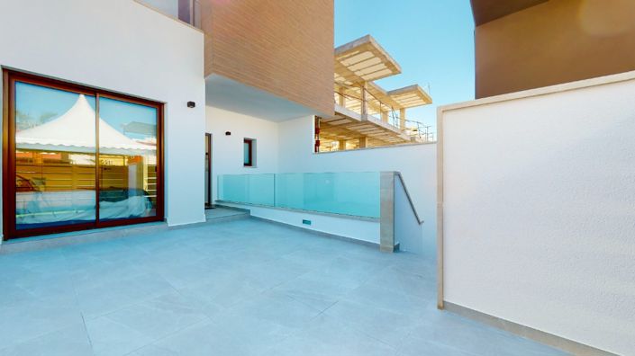 Image No.21-3 Bed Villa for sale