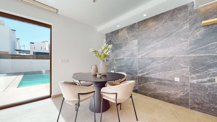 Image No.5-3 Bed Villa for sale