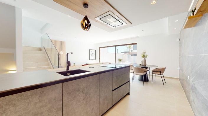 Image No.7-3 Bed Villa for sale