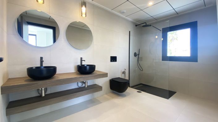 Image No.16-4 Bed Villa for sale