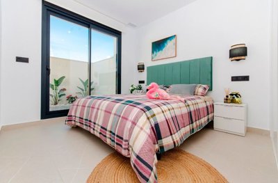 564f960f4fd394bd55448053d0c3b450