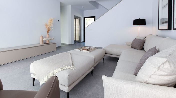 Image No.8-4 Bed Villa for sale