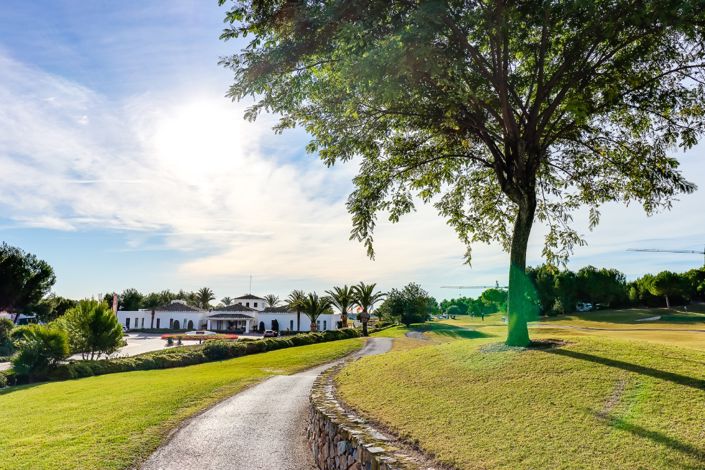 Image No.8-3 Bed Villa for sale