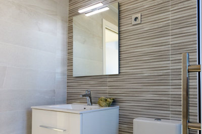 8c99a8ed0bc69045cbbb873d7864ba5c