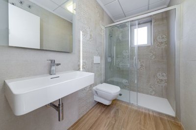 cf07dbe8df59aca7a43ff7bef20c0b01