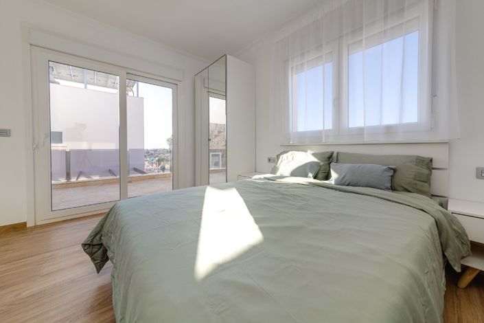 Image No.16-3 Bed Villa for sale