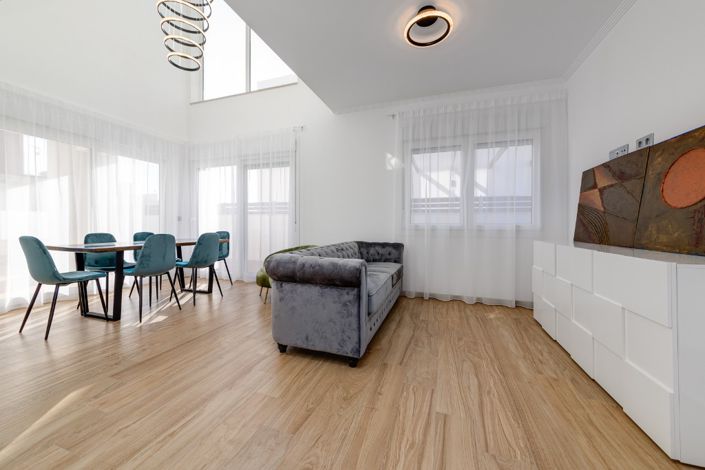 Image No.4-3 Bed Villa for sale