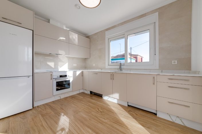 Image No.6-3 Bed Villa for sale