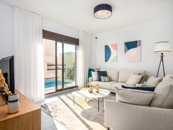 Image No.2-3 Bed Villa for sale