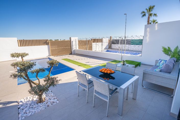 Image No.6-4 Bed Villa for sale