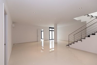 f91adbb821a41acc352fd003f63c60fa