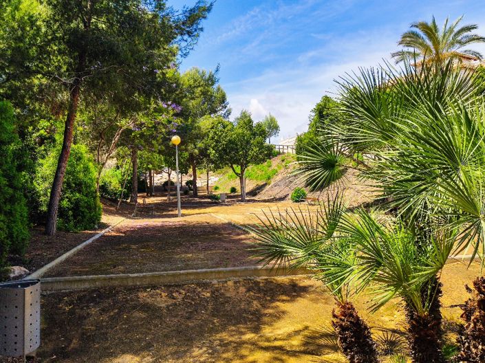 Image No.32-3 Bed Villa for sale