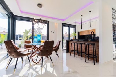 806d1a484f9059bdf88c6e05ca974035