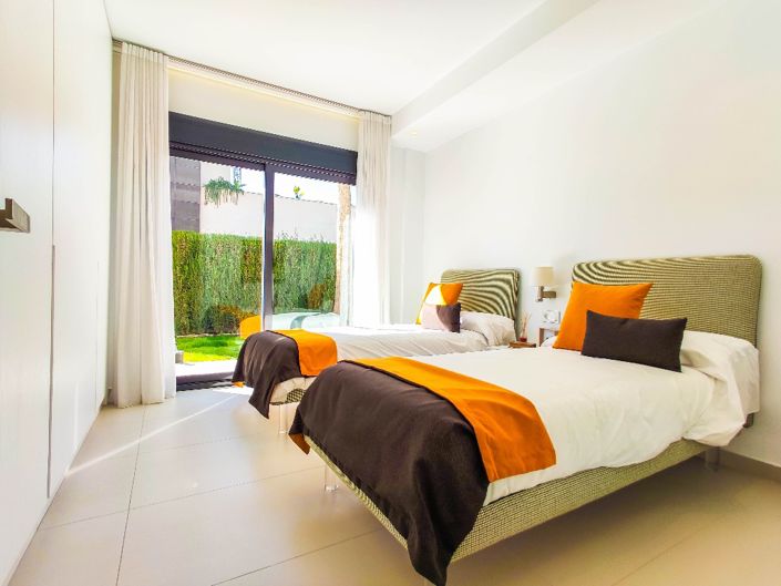 Image No.13-4 Bed Villa for sale