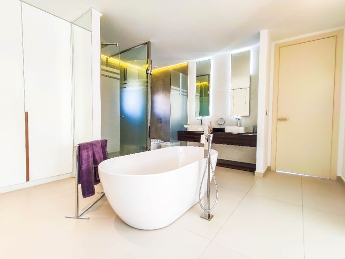 Image No.16-4 Bed Villa for sale