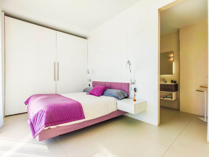 Image No.22-4 Bed Villa for sale