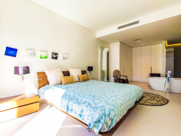 Image No.5-4 Bed Villa for sale