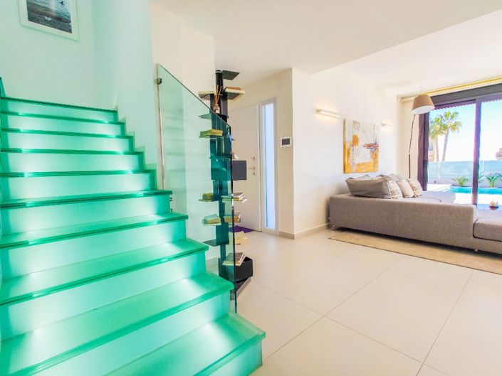 Image No.6-4 Bed Villa for sale