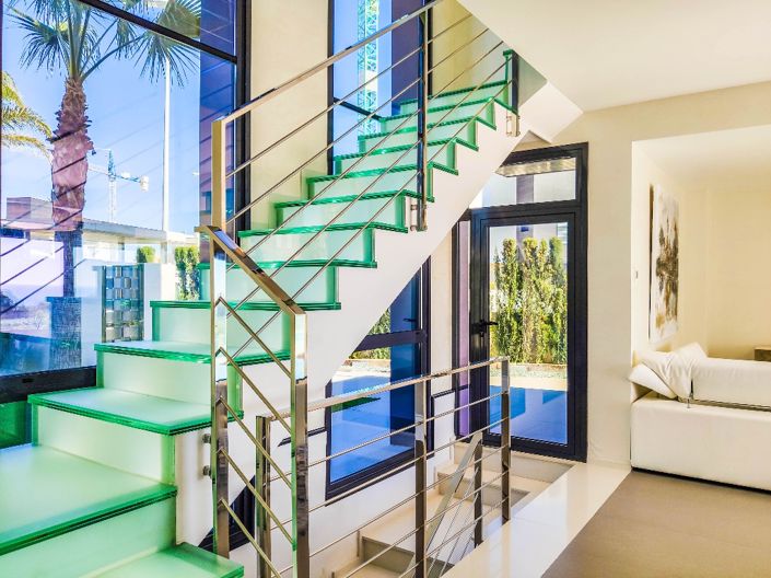 Image No.2-3 Bed Villa for sale