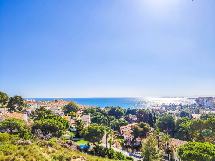 Image No.29-3 Bed Villa for sale