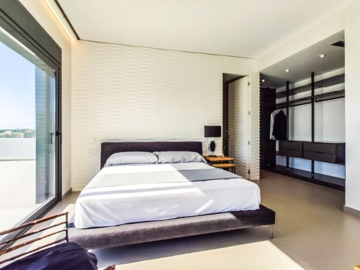 Image No.41-3 Bed Villa for sale