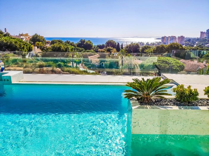 Image No.43-3 Bed Villa for sale