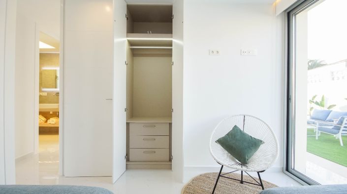 Image No.22-3 Bed Villa for sale