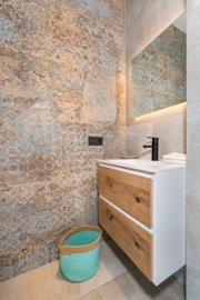 136ce4c8494d124a080ebe98045efa92