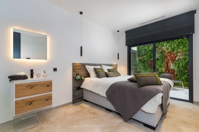 403d729f75f1b353b79a2573ed5ce035