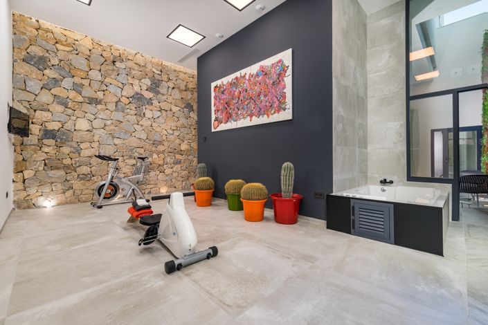 Image No.18-3 Bed Villa for sale