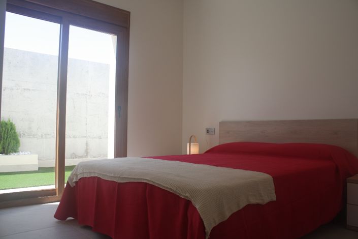 Image No.18-3 Bed Villa for sale