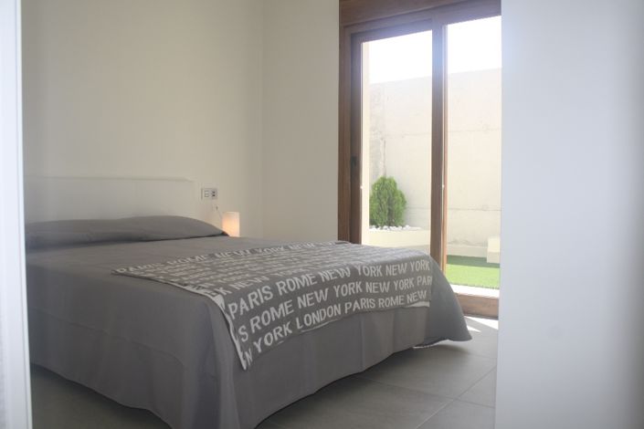 Image No.19-3 Bed Villa for sale